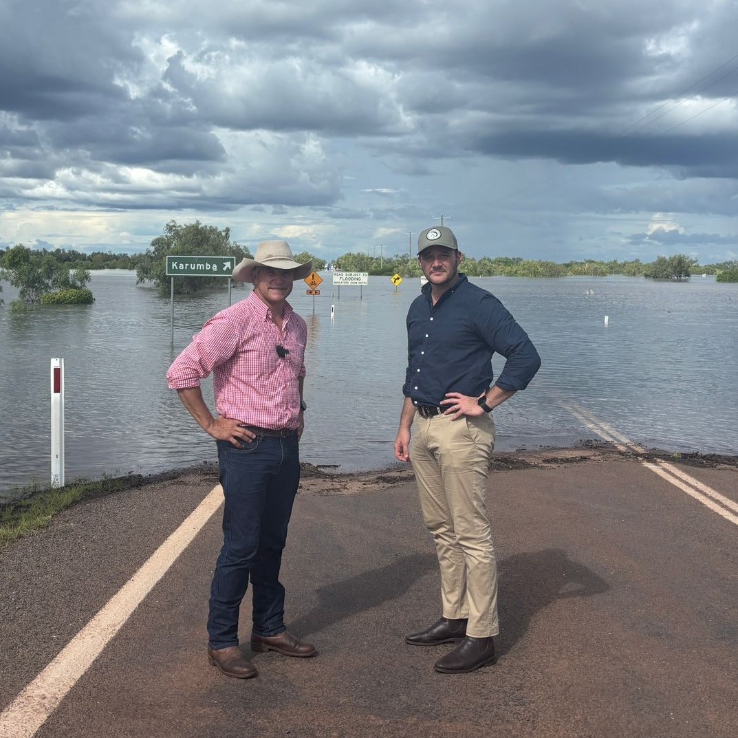 Flooded Again – but Governments still dry on solutions –  Katters tour disaster zone